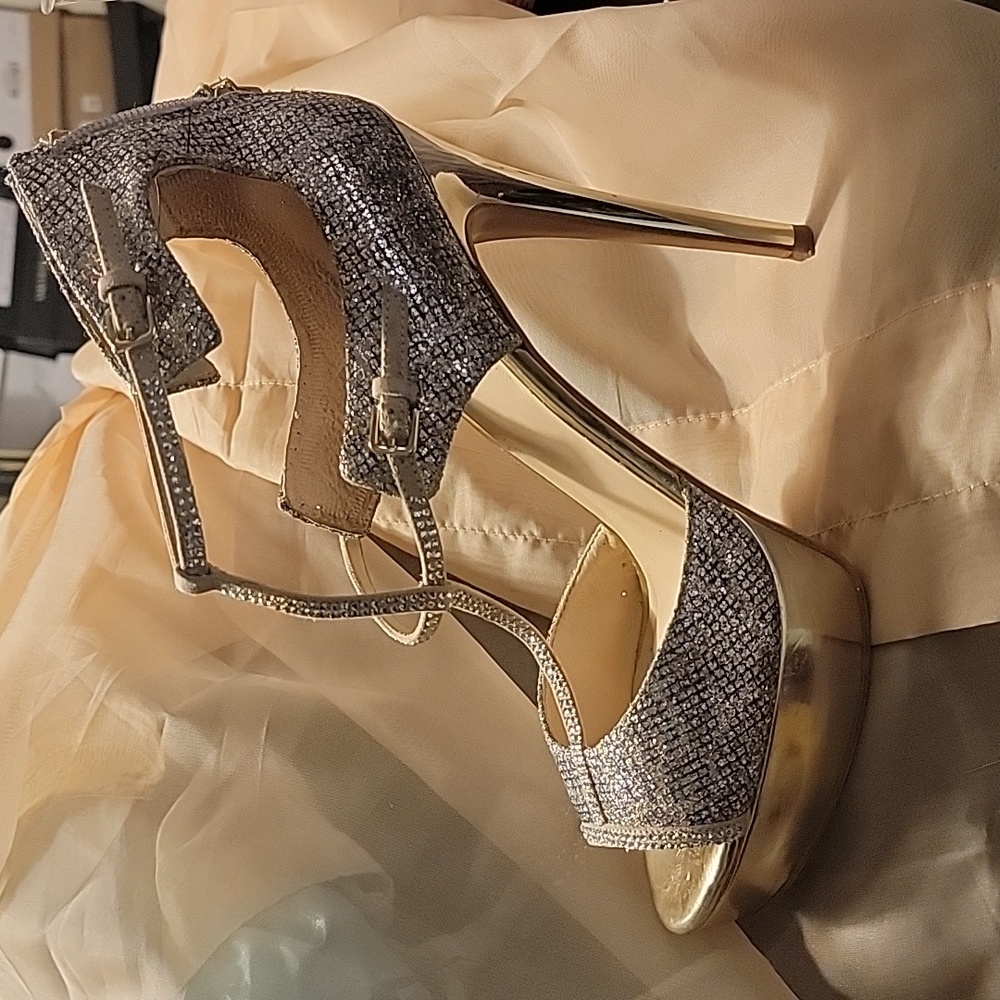 Women shoes